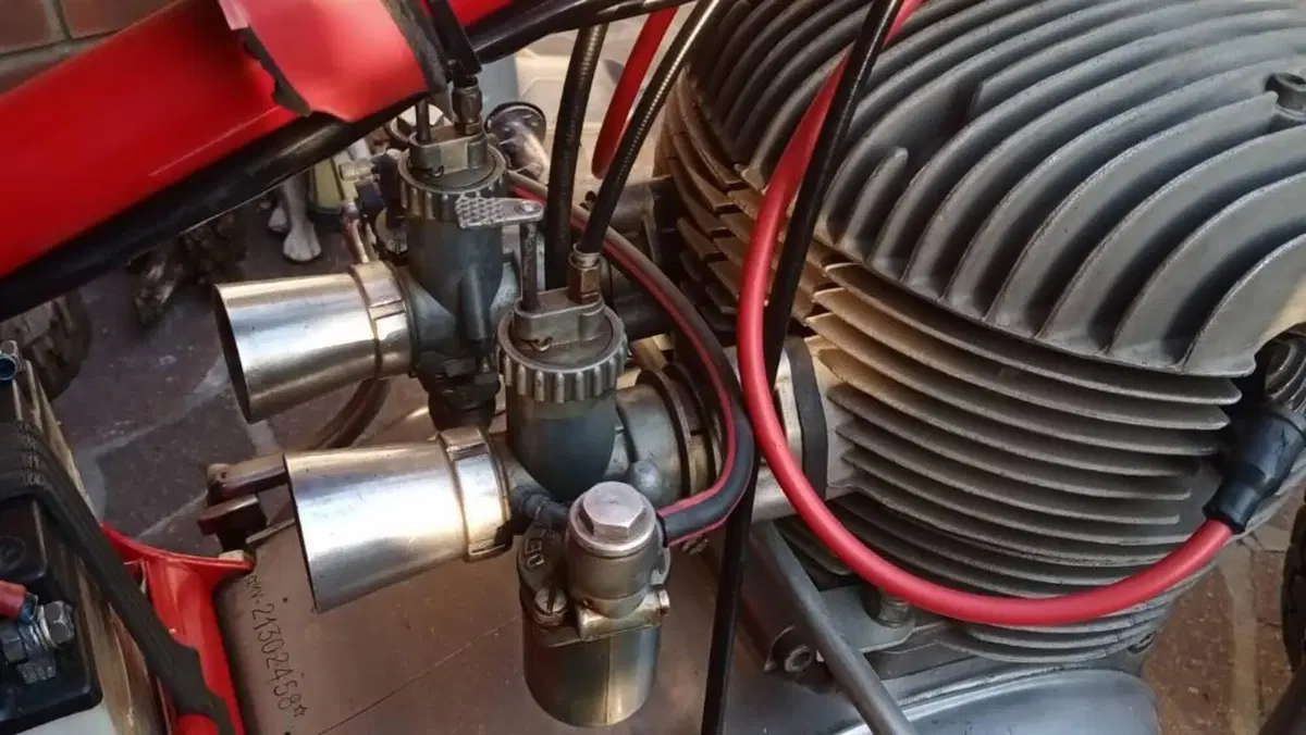 MV Agusta   (10)
