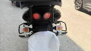 Suzuki GSR 600 (2006 - 11)  (8)