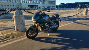 Moto Guzzi V100 Mandello S (2022 - 24)  (6)