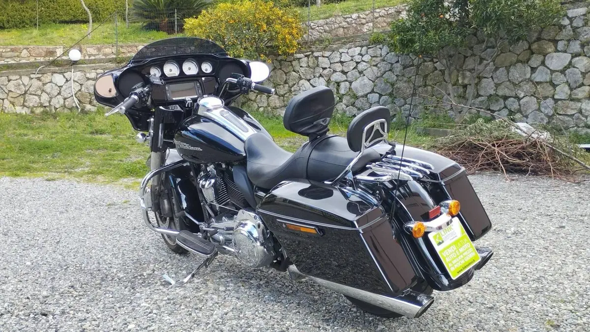 Harley-Davidson 107 Road King (2017) - FLHR 