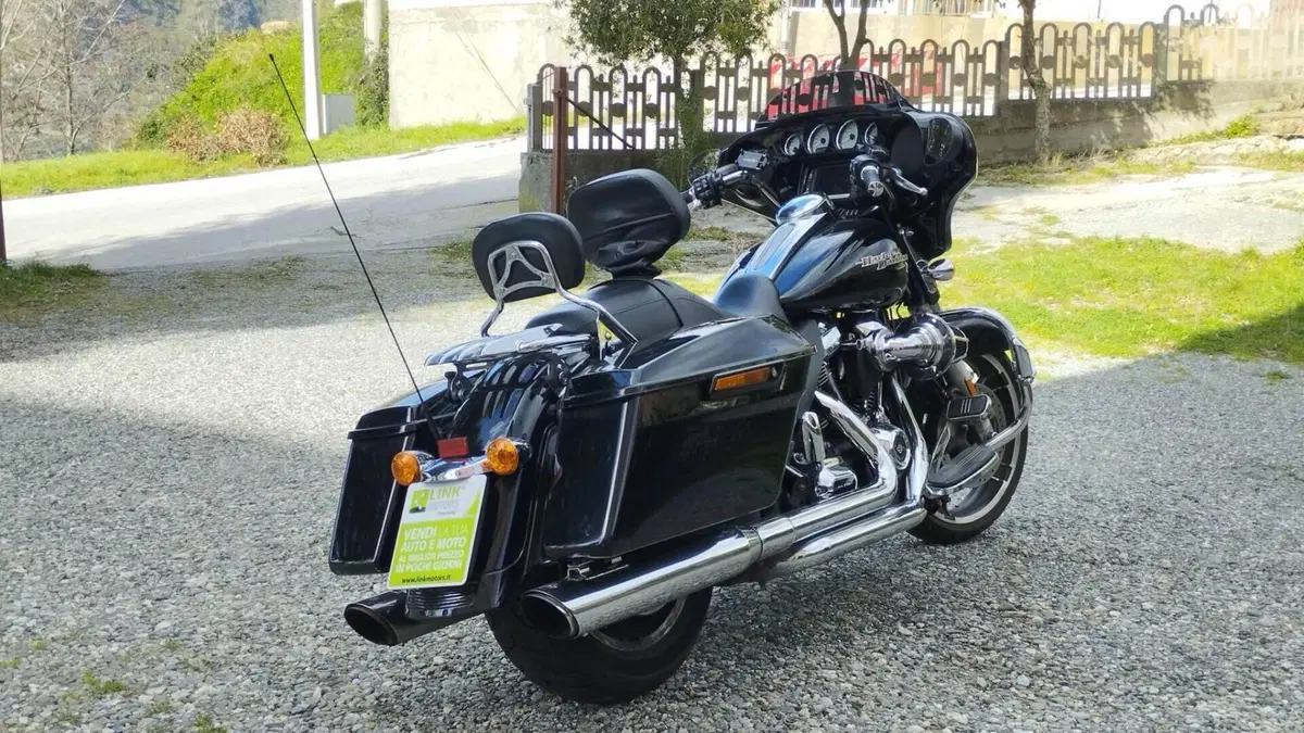 Harley-Davidson 107 Road King (2017) - FLHR  (5)