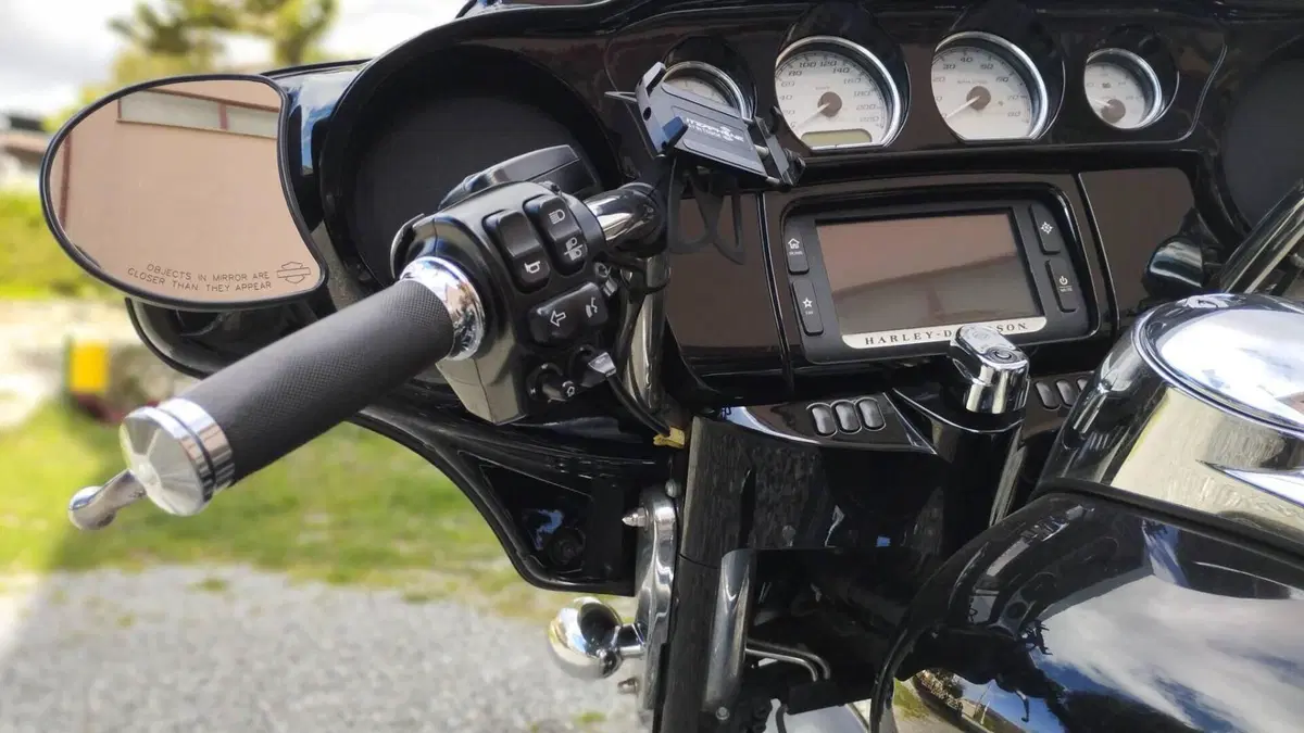 Harley-Davidson 107 Road King (2017) - FLHR  (9)