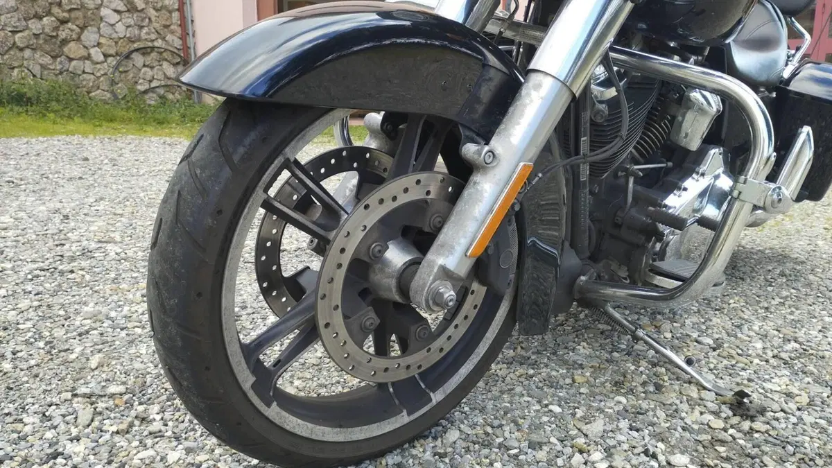 Harley-Davidson 107 Road King (2017) - FLHR  (11)
