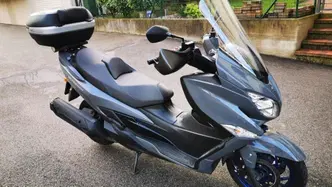 Suzuki Burgman 400 (2022 - 24) usata