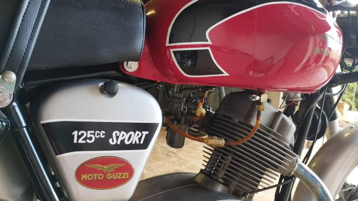 Moto Guzzi   (12)