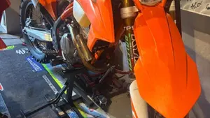 KTM 250 EXC-F (2023)  (2)