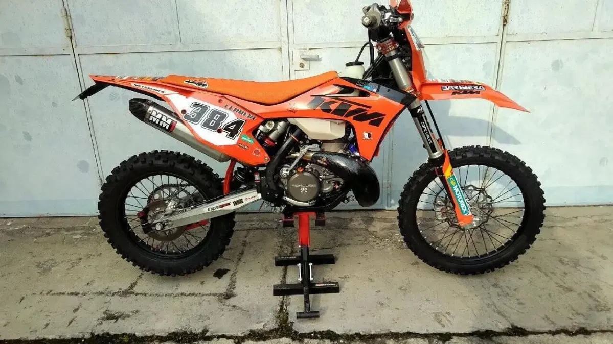 KTM 250 EXC E (2017) 