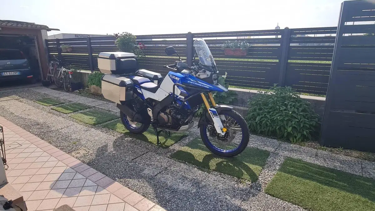 Suzuki V-Strom 1050DE (2023 - 24)  (4)