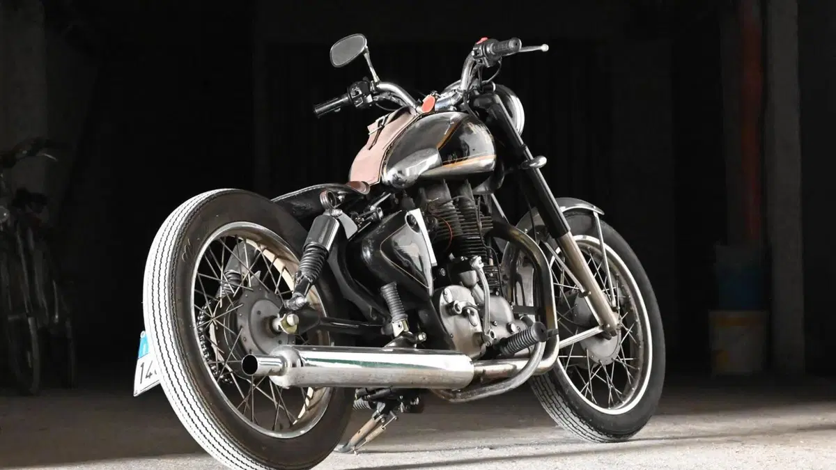 Royal Enfield   (8)