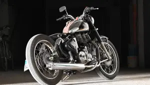 Royal Enfield   (8)