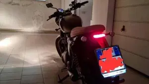 Triumph Street Twin 900 (2016)  (4)
