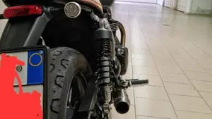 Triumph Street Twin 900 (2016)  (5)