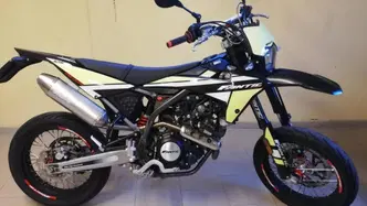 Fantic Motor XMF 125 Motard Performance 4t (2021 - 22) usata