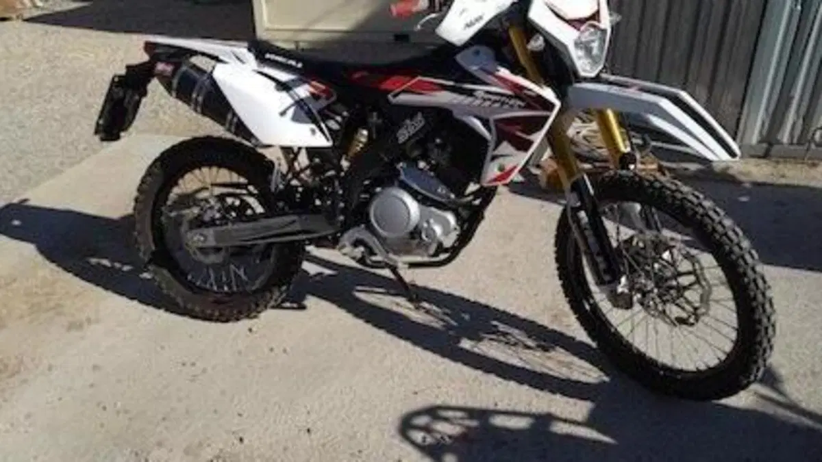 Rieju Marathon 125 Pro (2022 - 25)  (2)