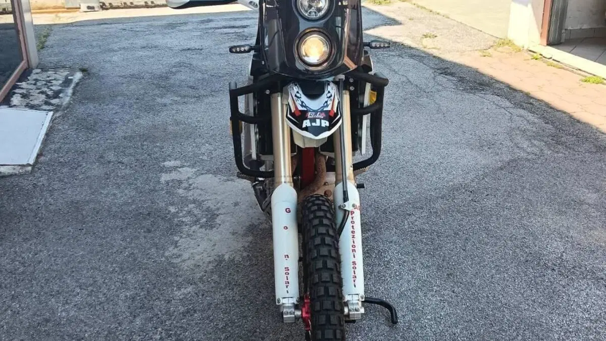 AJP PR7 650 Adventure (2021 - 24) 