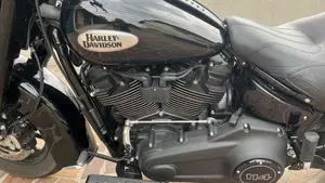 Harley-Davidson 114 Heritage Classic (2018 - 20) - FLHCS  (8)