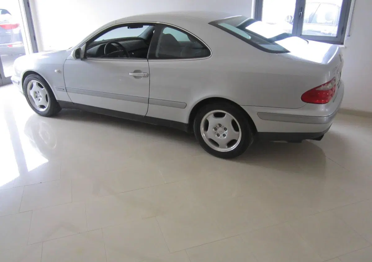 Mercedes-Benz CLK 200 Kompressor cat Elegance (2)