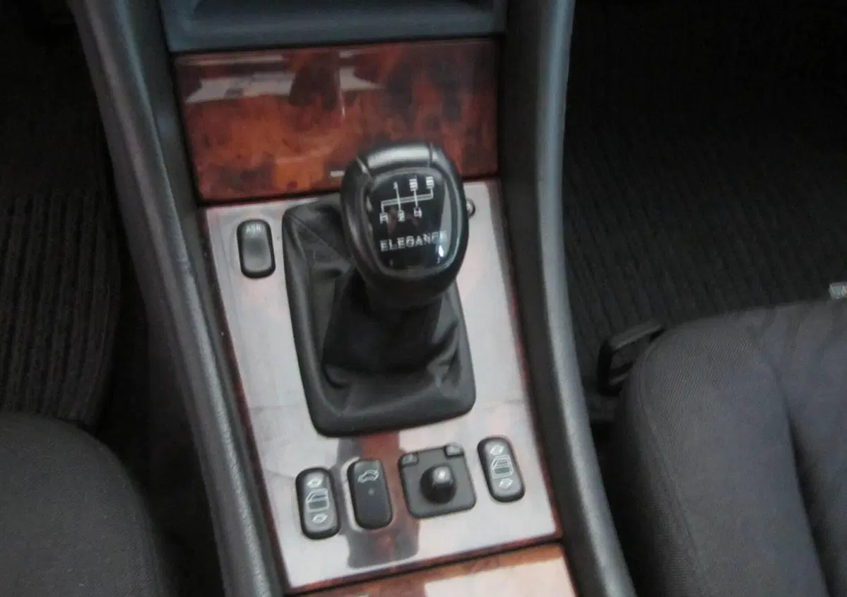 Mercedes-Benz CLK 200 Kompressor cat Elegance (6)