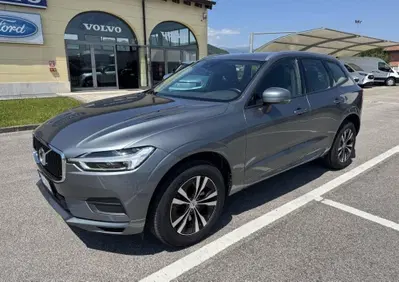 Volvo XC60 B4 (d) AWD Geartronic Momentum usata