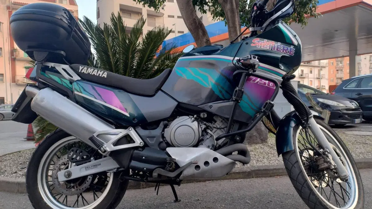 Yamaha   (5)