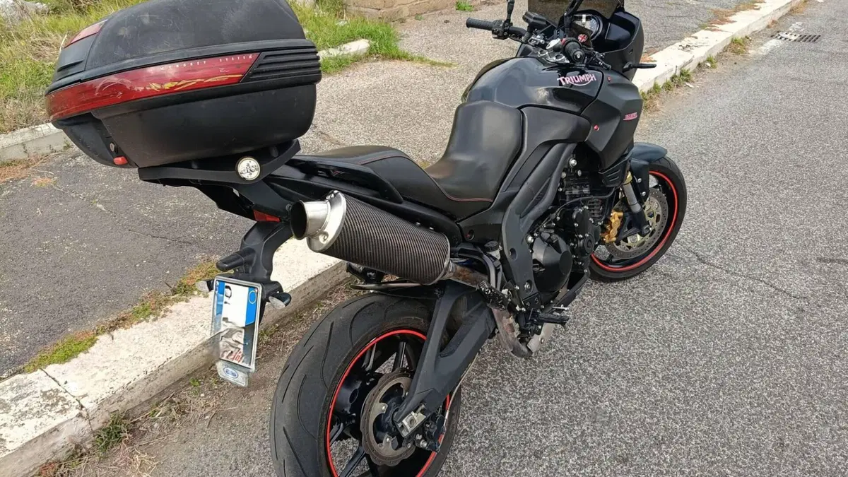 Triumph Tiger 1050 (2006 - 12)  (7)
