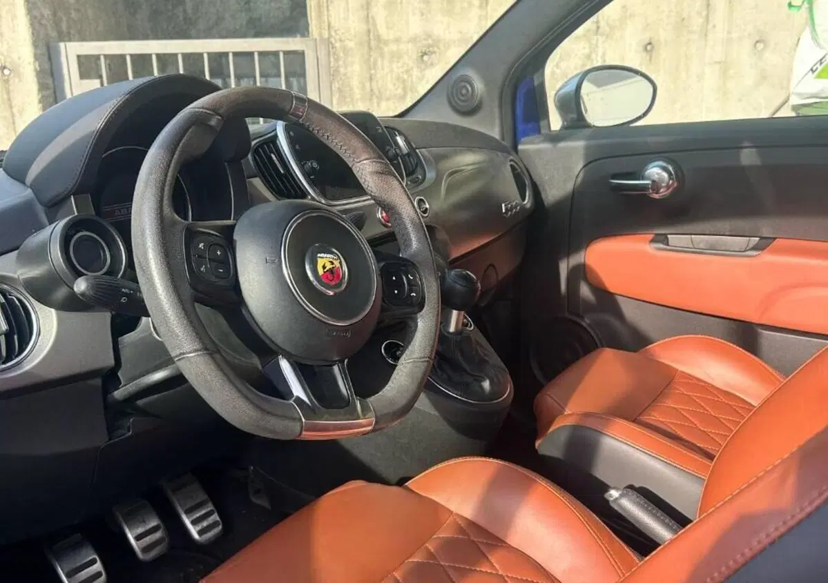 Abarth 595 Cabrio 595 C 1.4 Turbo T-Jet 165 CV Turismo (5)
