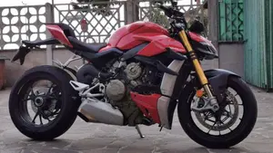 Ducati Streetfighter V4 1100 S (2021 - 22)  (5)