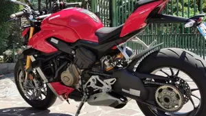Ducati Streetfighter V4 1100 S (2021 - 22)  (9)