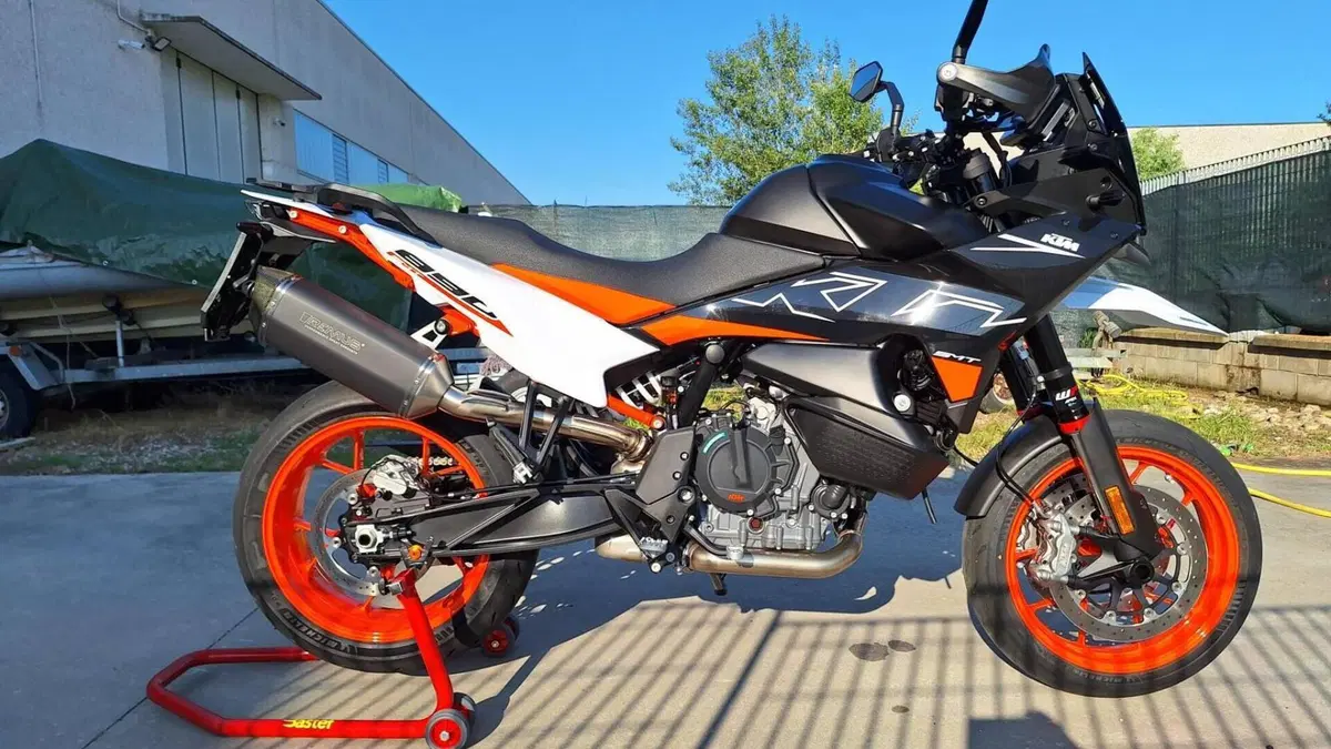 KTM 890 SMT (2023 - 25) 
