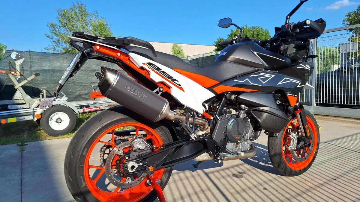 KTM 890 SMT (2023 - 25)  (2)