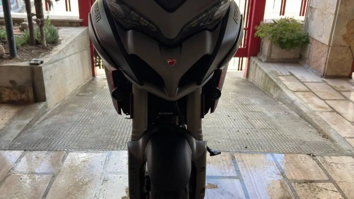 Ducati Multistrada 1260 S Grand Tour (2020)  (2)