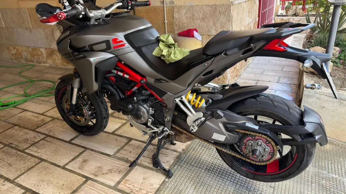 Ducati Multistrada 1260 S Grand Tour (2020)  (4)