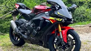 Yamaha YZF R1 (2017 - 19) 