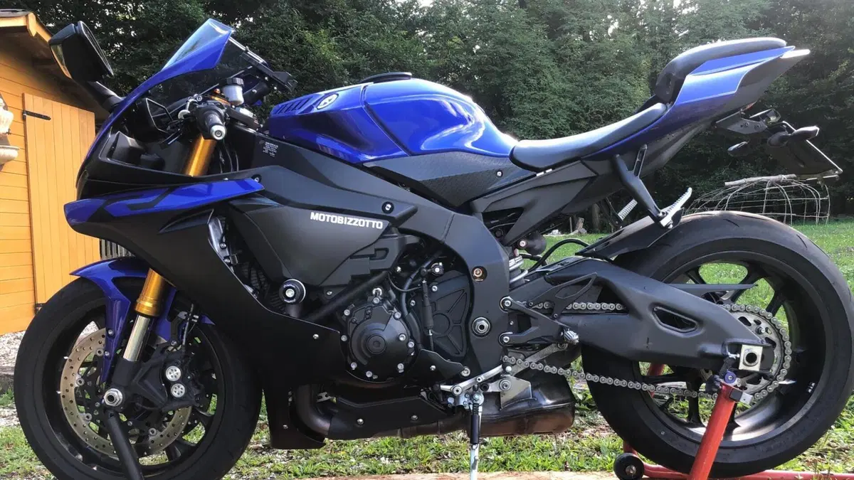 Yamaha YZF R1 (2017 - 19)  (5)