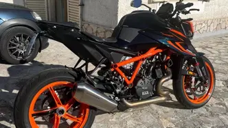 KTM 1290 Super Duke R (2022 - 23) usata