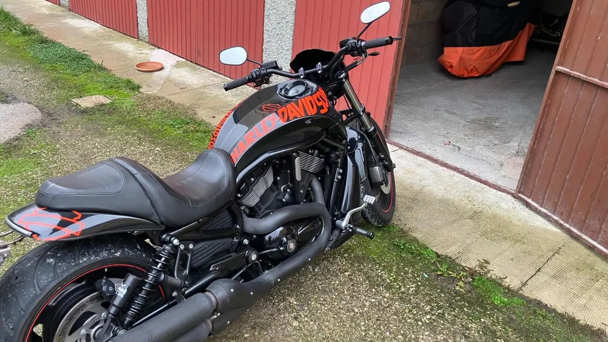 Harley-Davidson 1130 Night Rod Special (2006 - 07) - VRSCDX  (3)