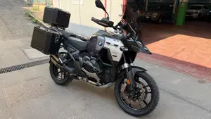 Bmw R 1300 GS Adventure Triple Black (2025 - 26)  (3)