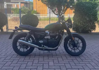 Triumph Speed Twin 900 Stealth Edition (2024) - Annuncio 10022815