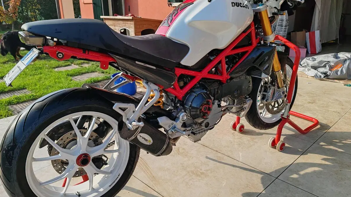 Ducati Monster S4Rs Testastretta  (3)