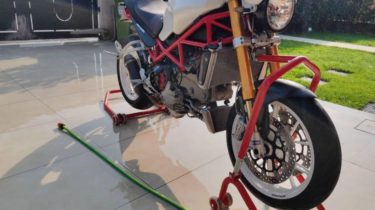 Ducati Monster S4Rs Testastretta  (5)