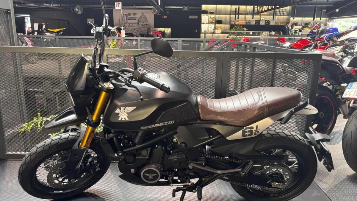 Moto Morini SEIEMMEZZO SCR (2022 - 26)  (3)
