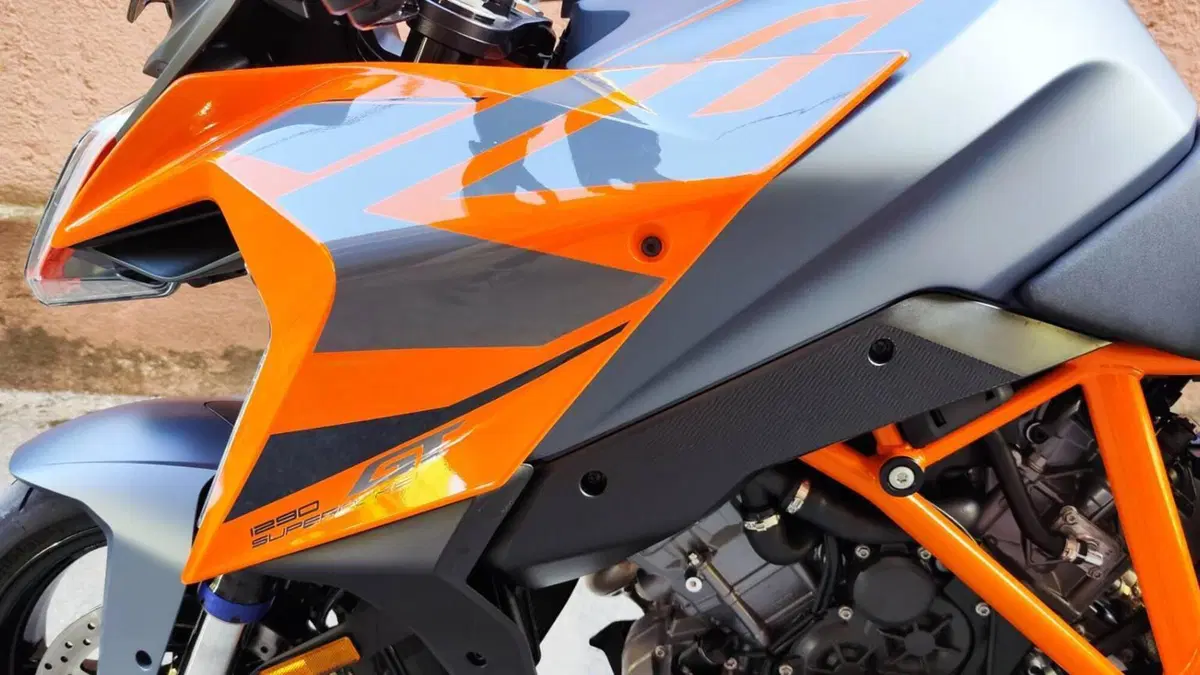 KTM 1290 Super Duke GT (2022 - 25)  (11)