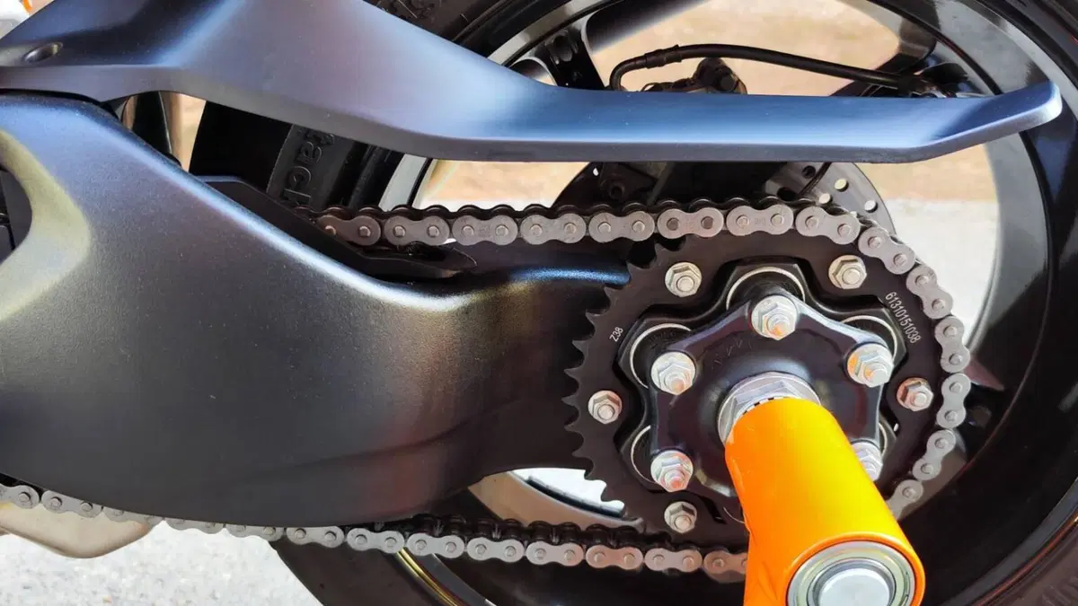 KTM 1290 Super Duke GT (2022 - 25)  (13)