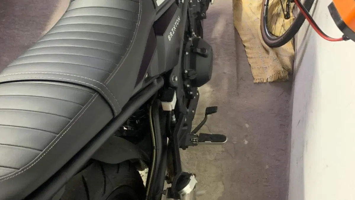 Brixton Motorcycles Crossfire 500 (2021 - 25)  (5)