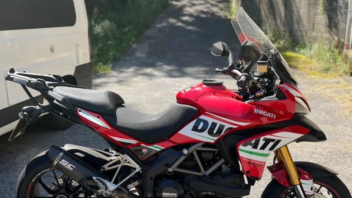 Ducati Multistrada 1200 S Touring (2010 - 12)  (2)