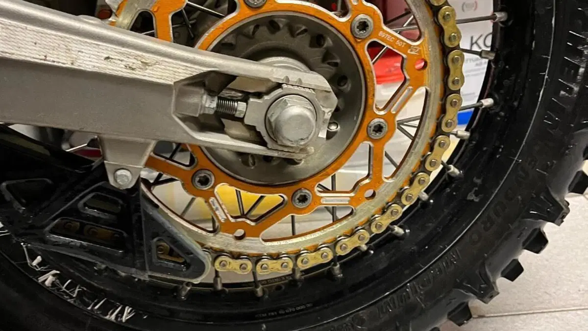 KTM 250 EXC TPI (2018)  (8)