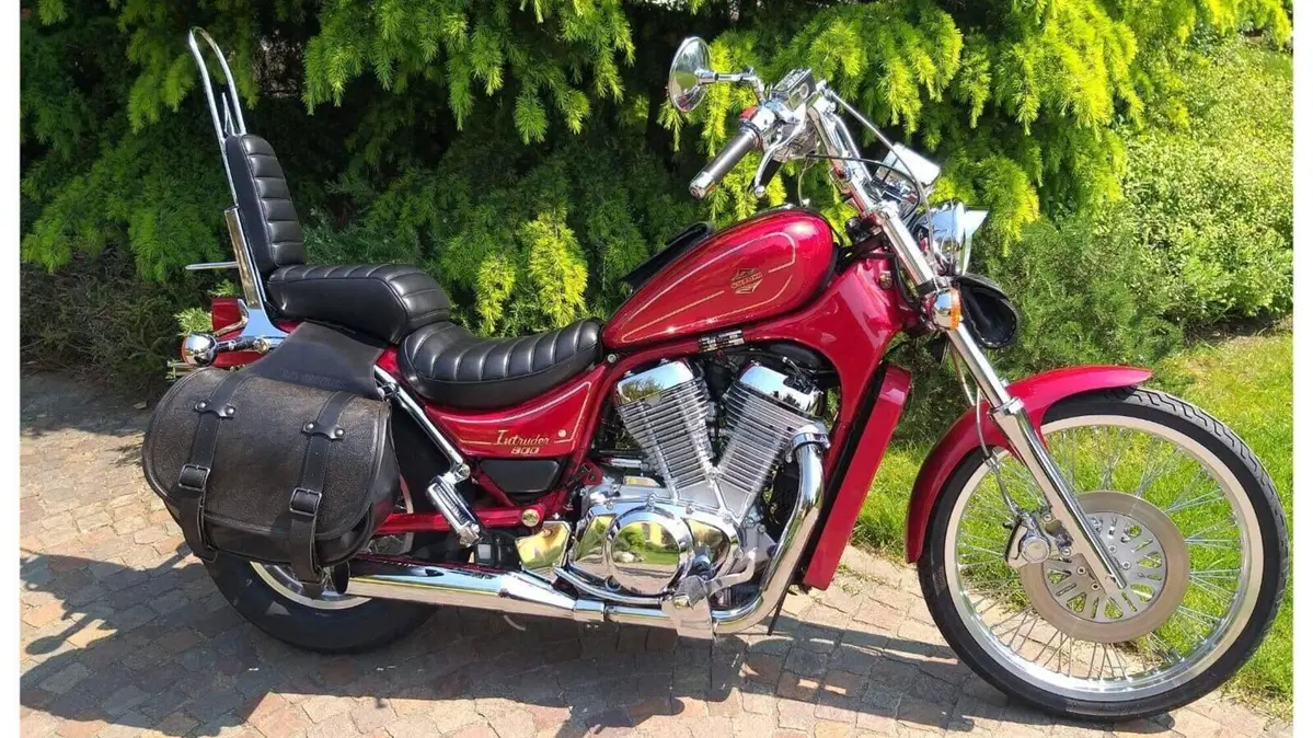 Suzuki  