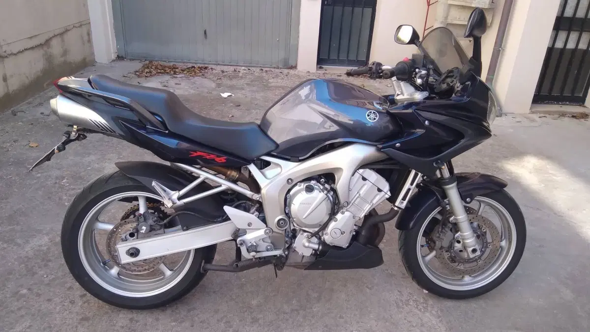 Yamaha FZ6 Fazer S2 (2006 - 11) 