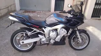 Yamaha FZ6 Fazer S2 (2006 - 11) usata