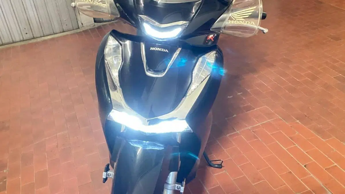 Honda SH 150i (2020 - 23)  (2)